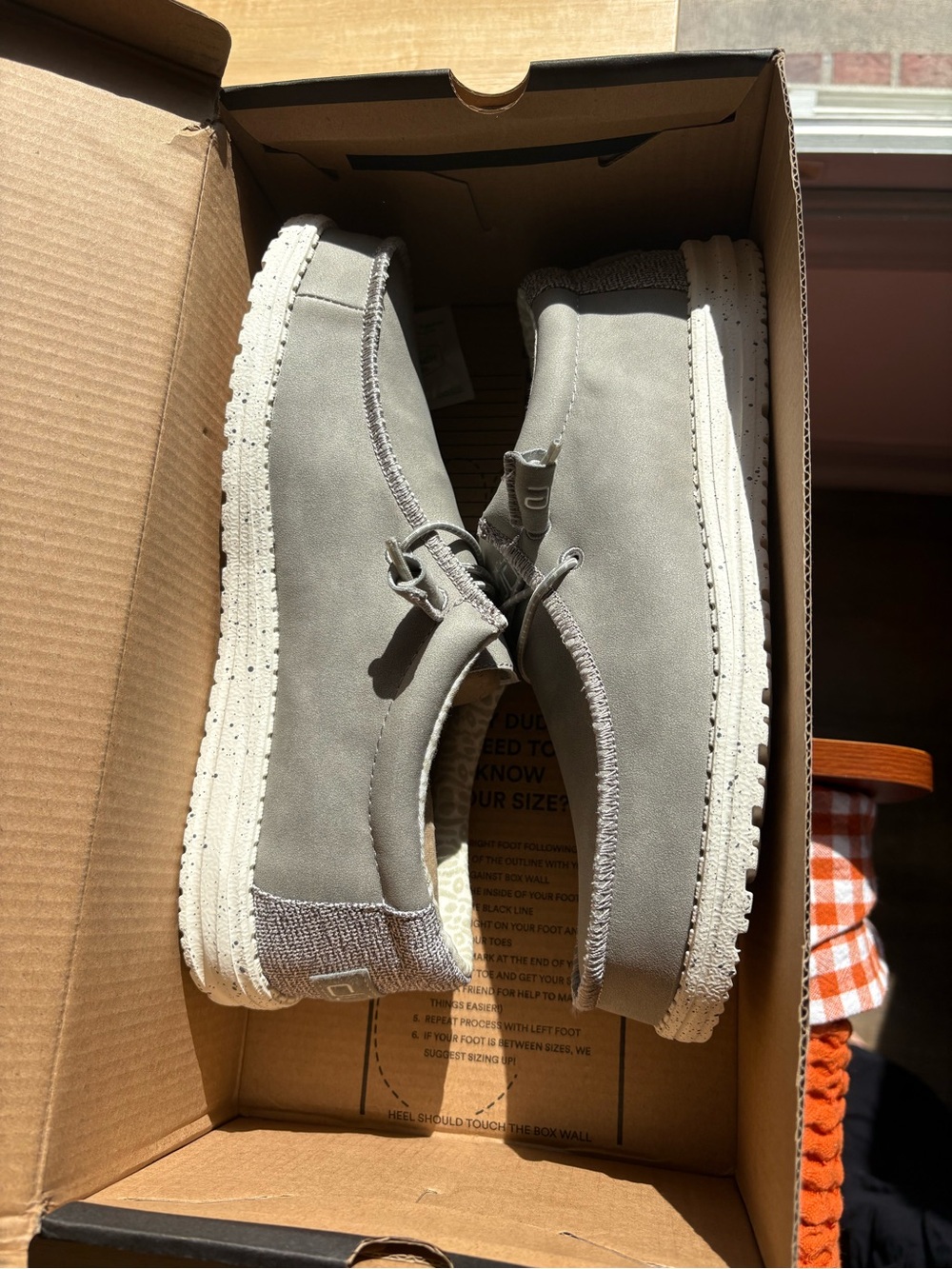 Women’s/Mens HeyDude in Light Gray
